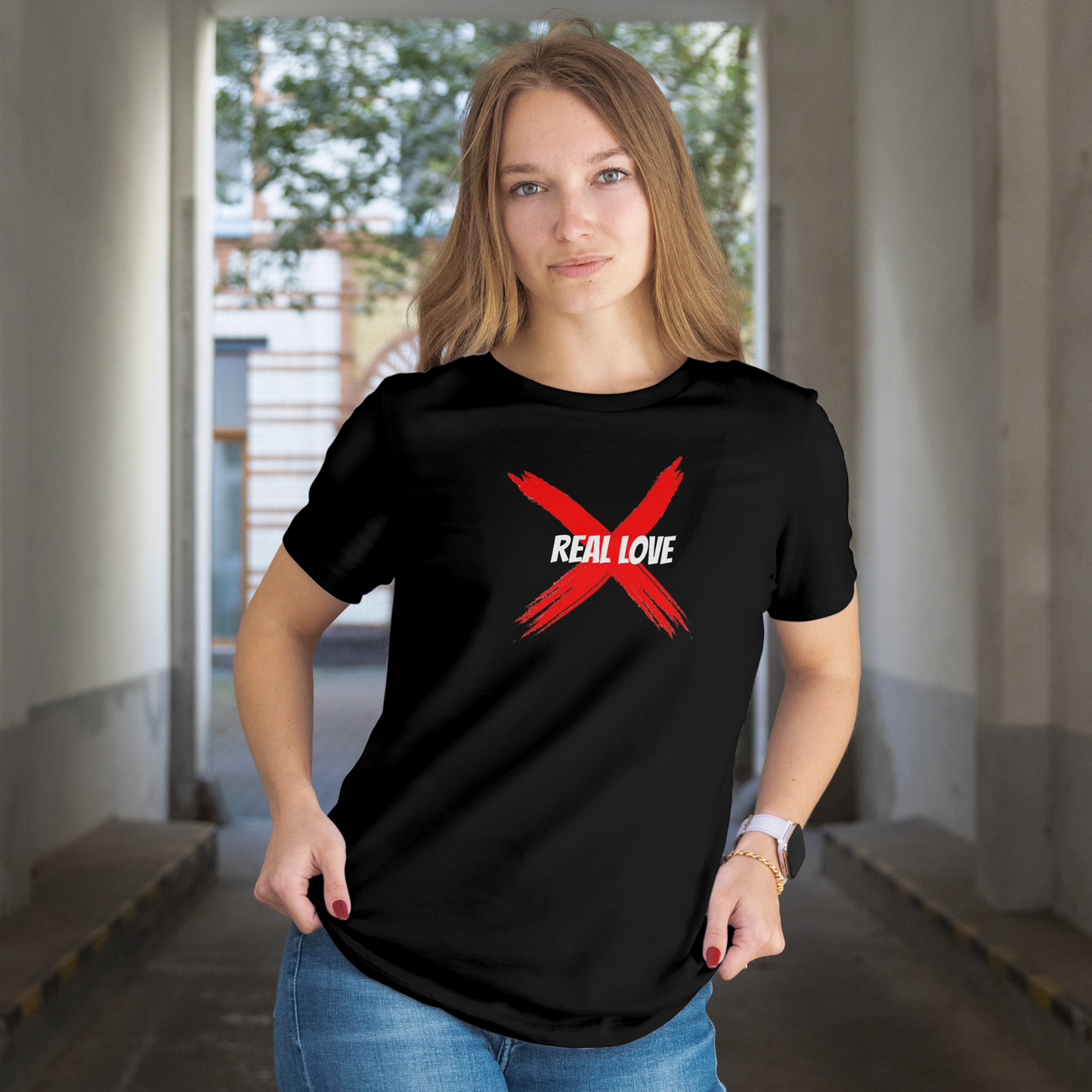 REAL LOVE Женска тениска